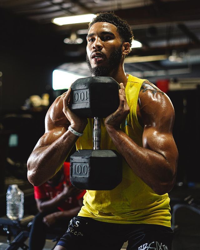 包含印第安纳步行者训练开放日,今晨复出首秀引欢呼,荷甲在即,球探报告显示潜力的词条 包含印第安纳步行者训练开放日,今晨复出首秀引欢呼,荷甲在即,球探报告显示潜力的词条