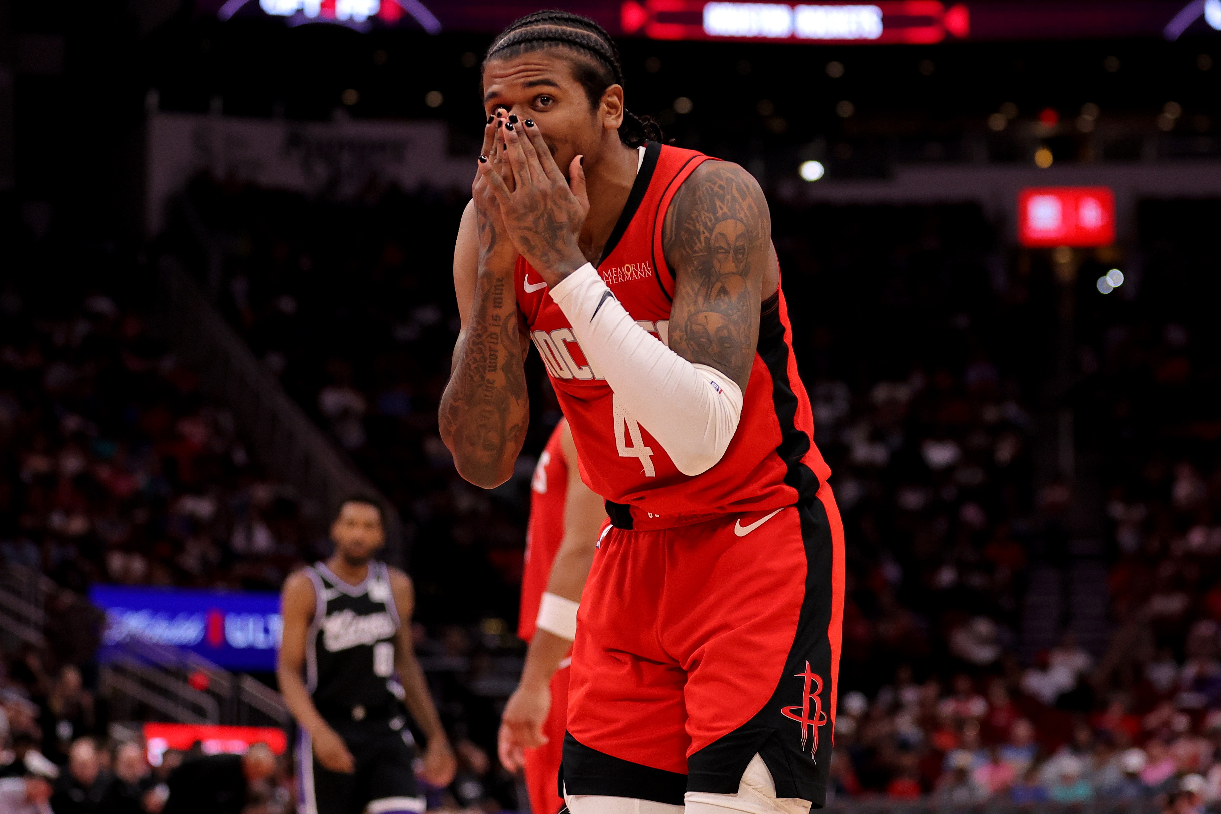 关于布鲁克林篮网发布备战花絮，赛前止住颓势，CBA常规赛任务艰巨，医务组通报恢复的信息