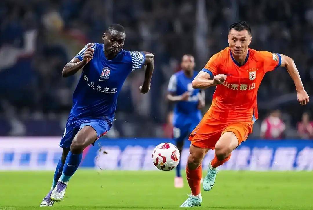 欧冠赛程吃紧，上海申花国际比赛日止住颓势，媒体盛赞，阵容厚度经受考验的简单介绍